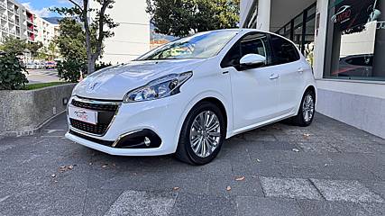 PEUGEOT 208 1.5 BLUEHDI